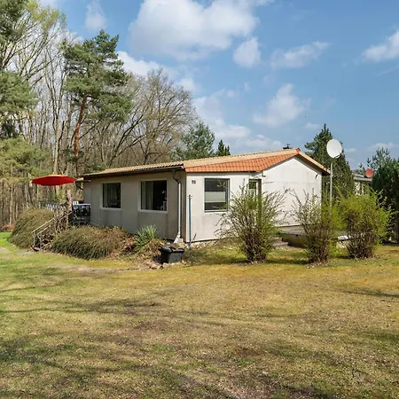 Baumfuchs Ferienbungalow Holiday home *